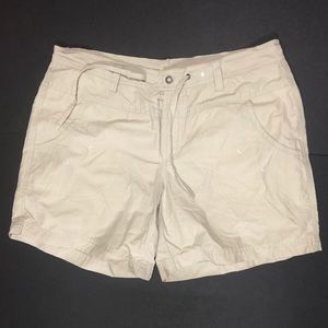 Columbia drawstring tan shorts